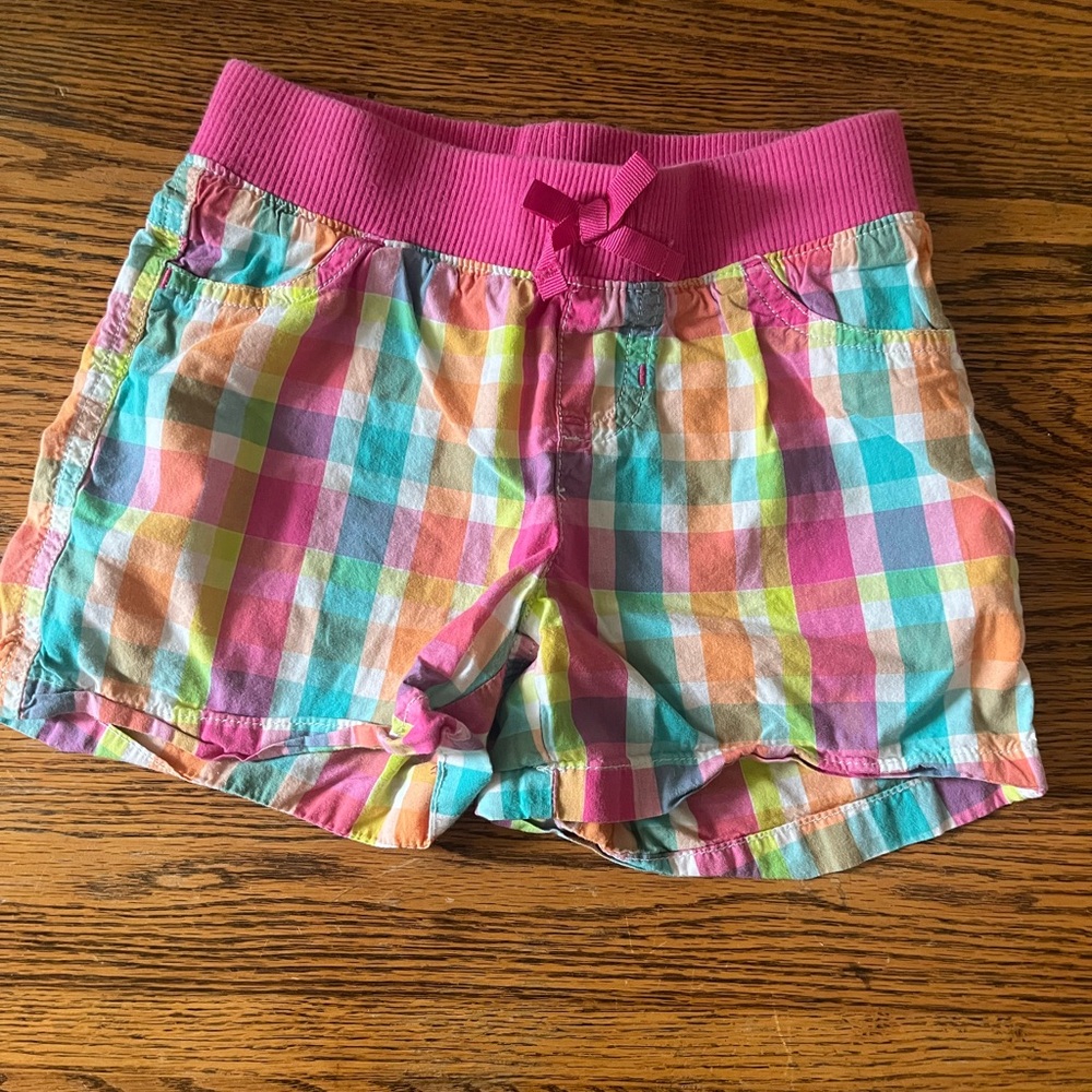 Girls summer plaid shorts in bright colors with bow in front Size 6 jumping bean